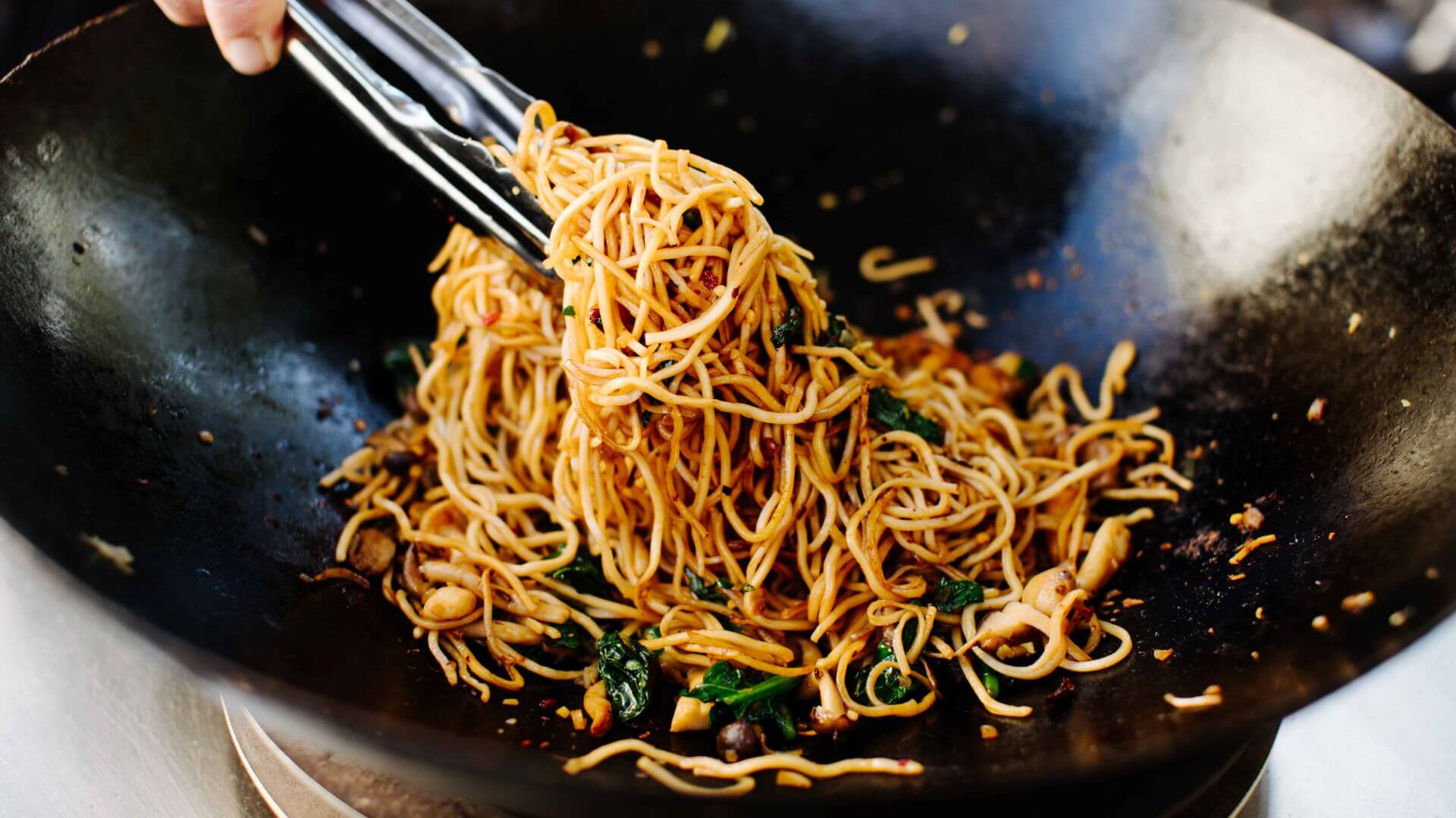 Weißkohl aus dem Wok mit Szechuan Pfeffer | asiastreetfood