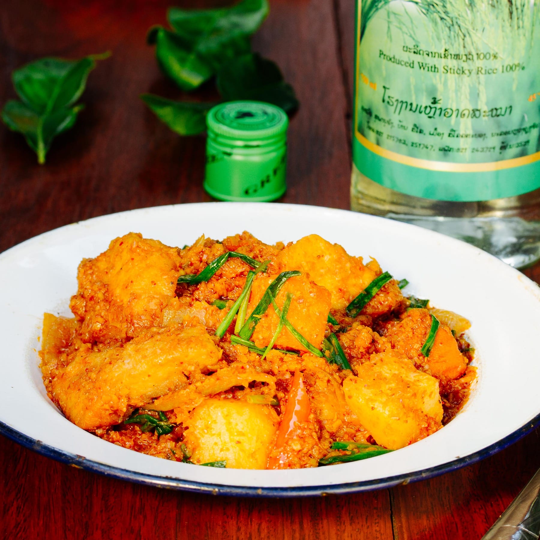 Fisch-Curry mit Lao-Whiskey